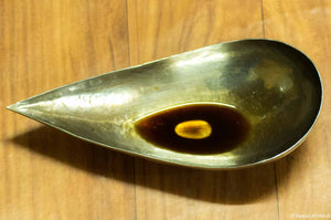 Oud Oil Collected after Distillation